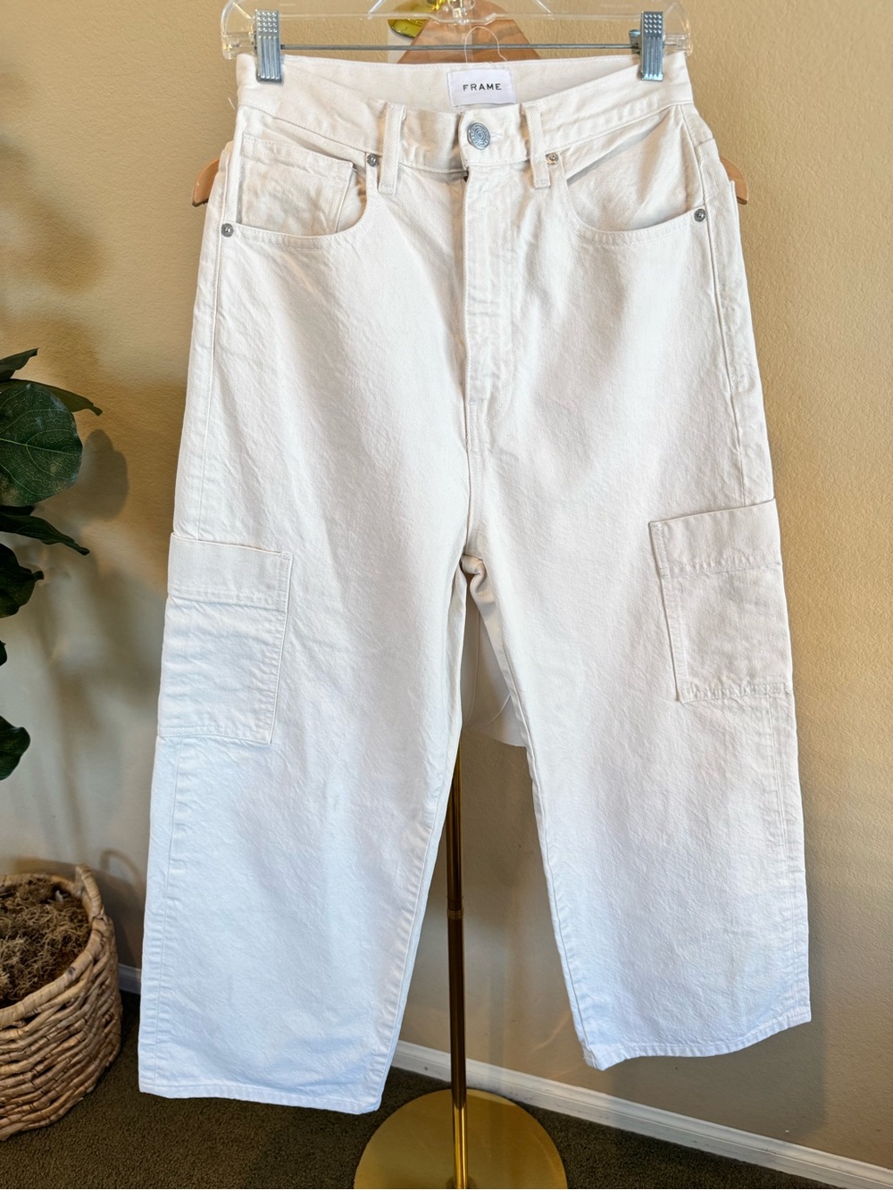 Frame Women’s 27 Wide Leg Cargo Pants Ivory White Button 100% Cotton High Rise